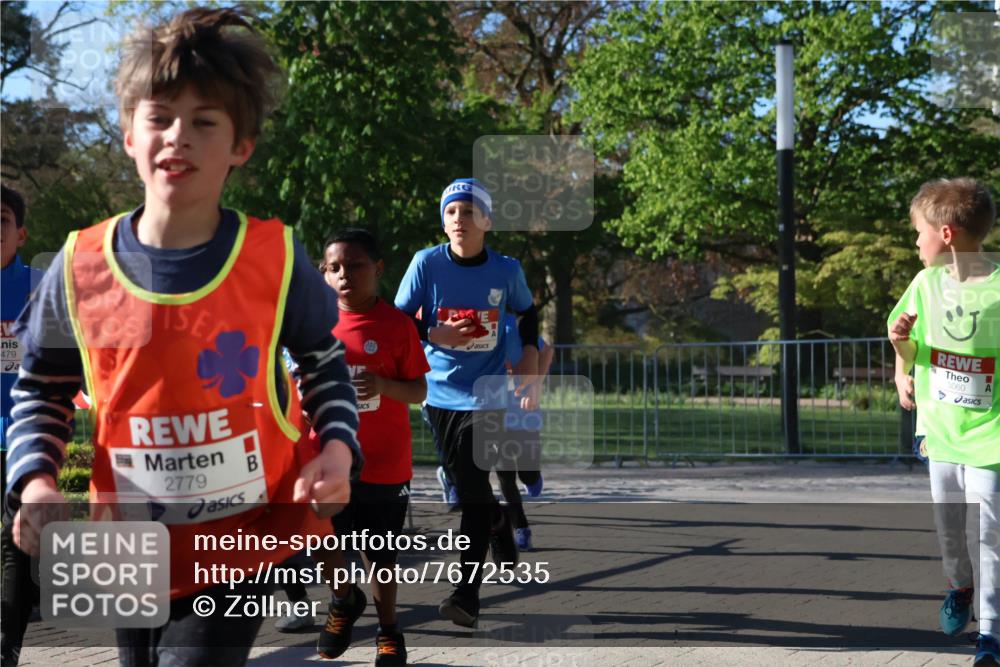 25.04.2025 - Das Zehntel Zöllner http://msf.ph/oto/7672535 26.04.2025 07:41:38 Laufen 479, 2779, 3060 meine-sportfotos.de