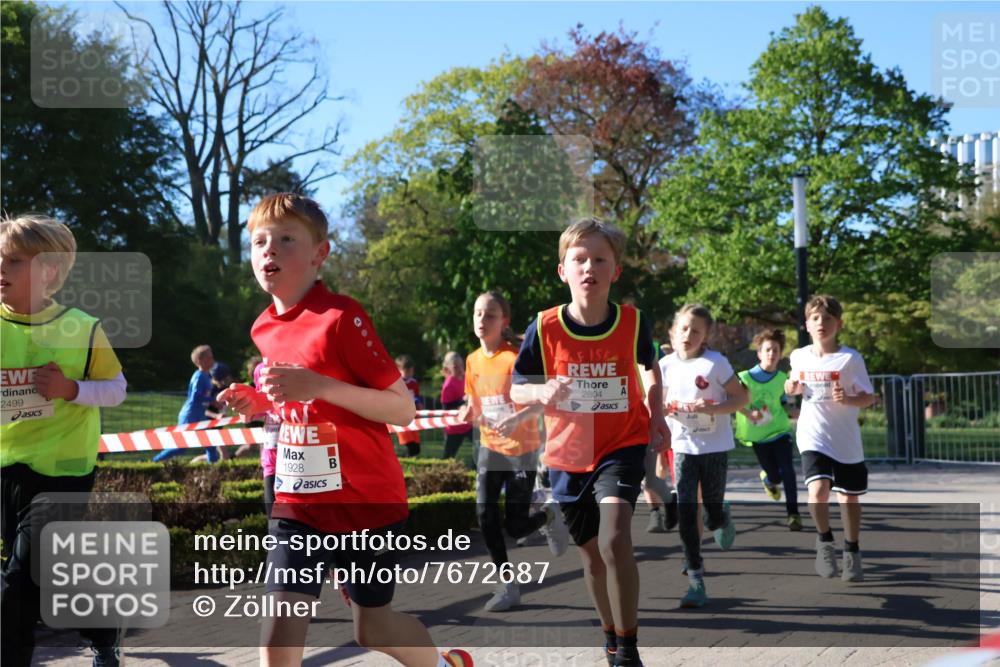 25.04.2025 - Das Zehntel Zöllner http://msf.ph/oto/7672687 26.04.2025 07:41:56 Laufen 2499, 1928, 2804 meine-sportfotos.de