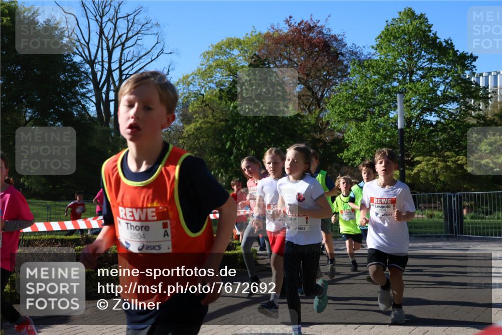 25.04.2025 - Das Zehntel Zöllner http://msf.ph/oto/7672692 26.04.2025 07:41:57 Laufen 2804, 1735, 2819 meine-sportfotos.de