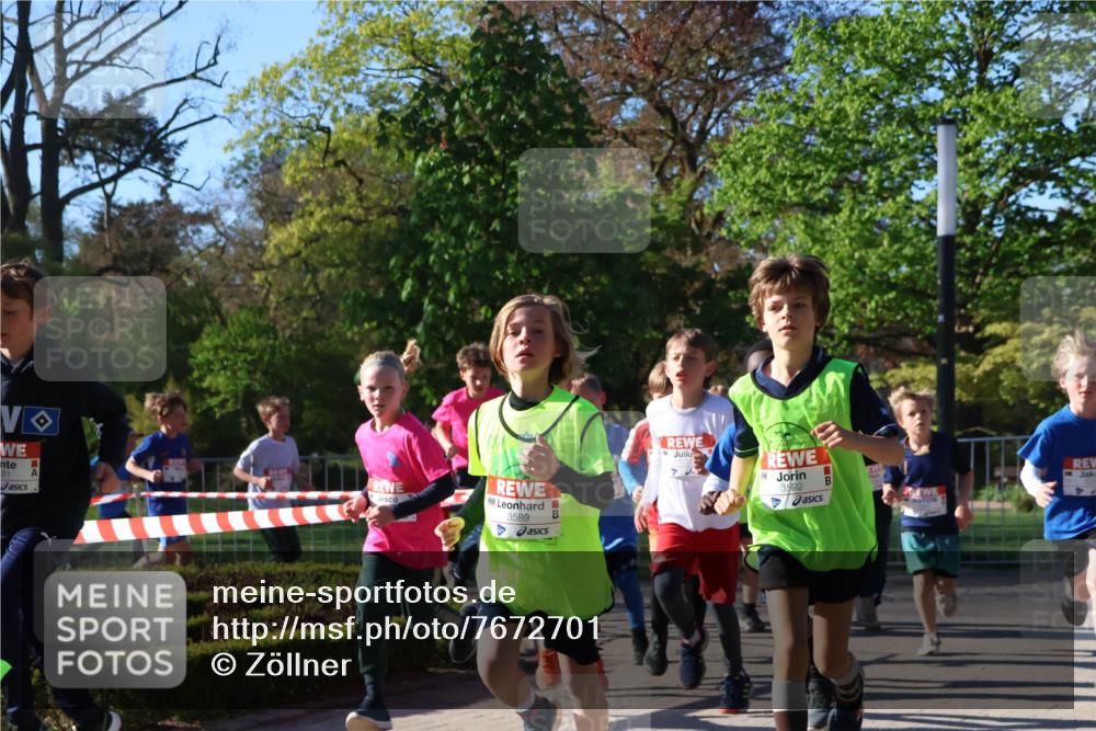 25.04.2025 - Das Zehntel Zöllner http://msf.ph/oto/7672701 26.04.2025 07:41:58 Laufen 81, 3589, 3592 meine-sportfotos.de