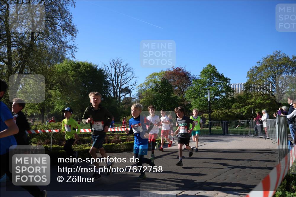 25.04.2025 - Das Zehntel Zöllner http://msf.ph/oto/7672758 26.04.2025 07:42:08 Laufen  meine-sportfotos.de