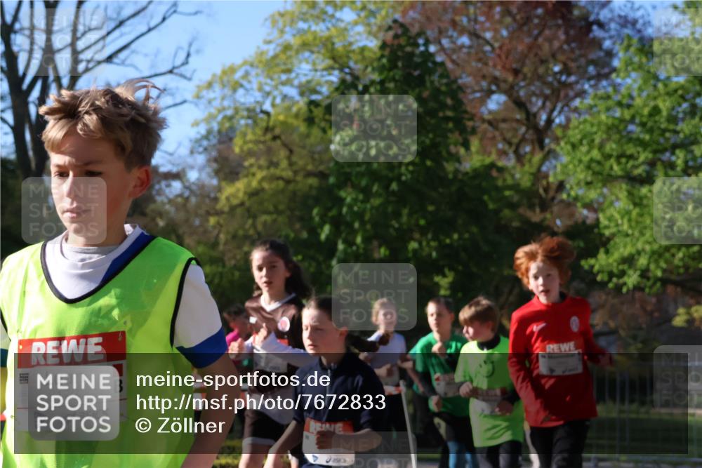 25.04.2025 - Das Zehntel Zöllner http://msf.ph/oto/7672833 26.04.2025 07:42:19 Laufen 3173 meine-sportfotos.de