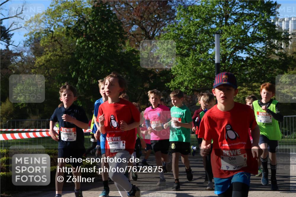25.04.2025 - Das Zehntel Zöllner http://msf.ph/oto/7672875 26.04.2025 07:42:26 Laufen 118, 3941, 3921 meine-sportfotos.de