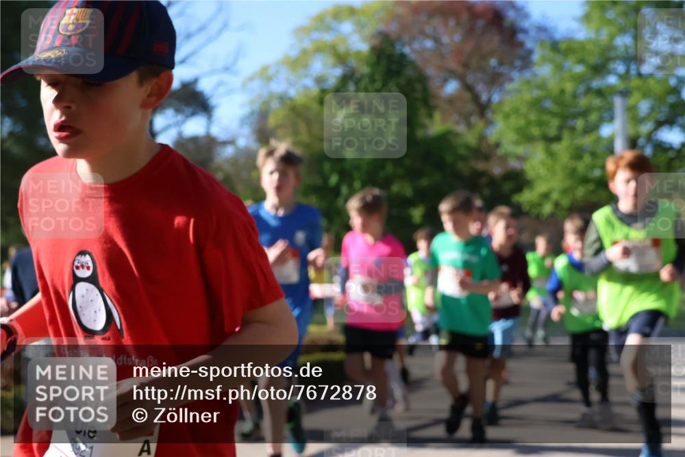 25.04.2025 - Das Zehntel Zöllner http://msf.ph/oto/7672878 26.04.2025 07:42:27 Laufen  meine-sportfotos.de