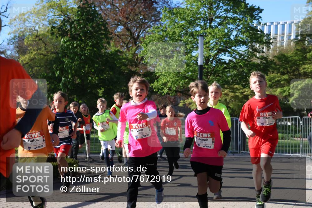 25.04.2025 - Das Zehntel Zöllner http://msf.ph/oto/7672919 26.04.2025 07:42:33 Laufen 3719, 3438, 3417, 2331 meine-sportfotos.de