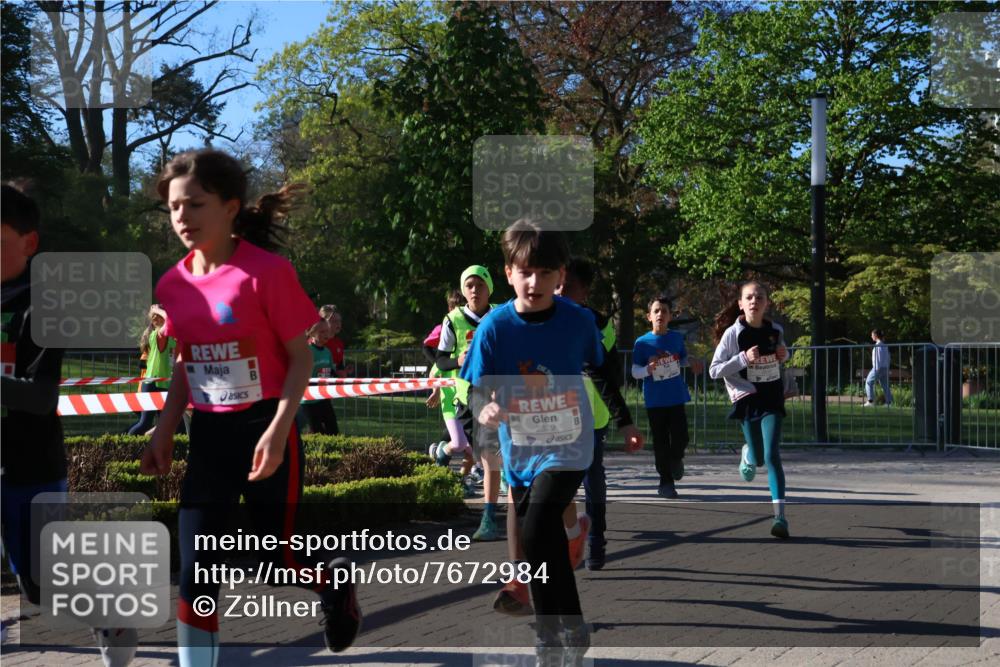 25.04.2025 - Das Zehntel Zöllner http://msf.ph/oto/7672984 26.04.2025 07:42:43 Laufen 2329 meine-sportfotos.de