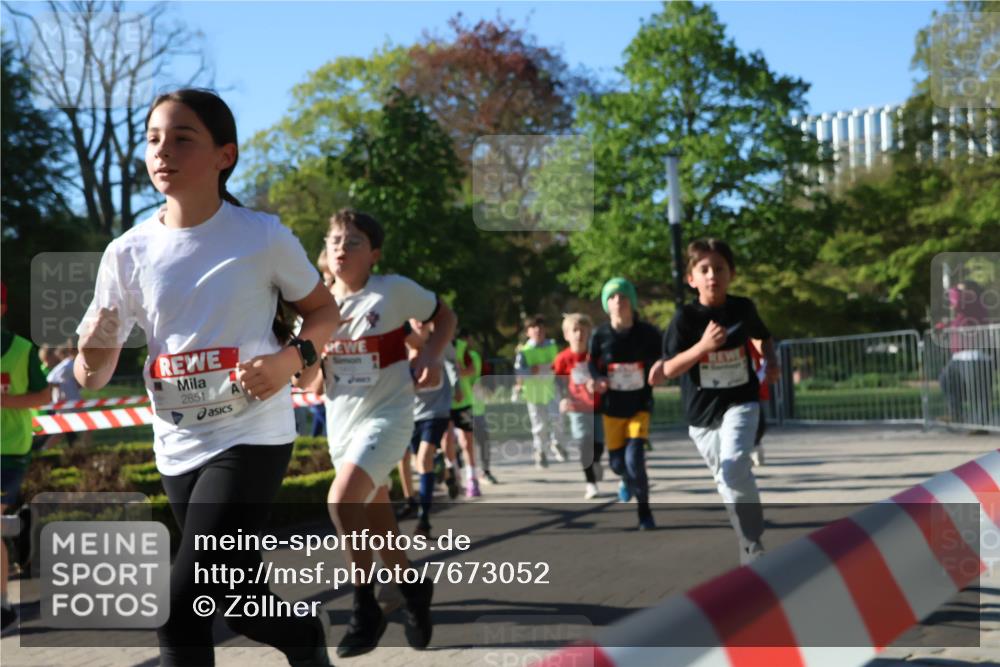 25.04.2025 - Das Zehntel Zöllner http://msf.ph/oto/7673052 26.04.2025 07:42:52 Laufen 2851 meine-sportfotos.de