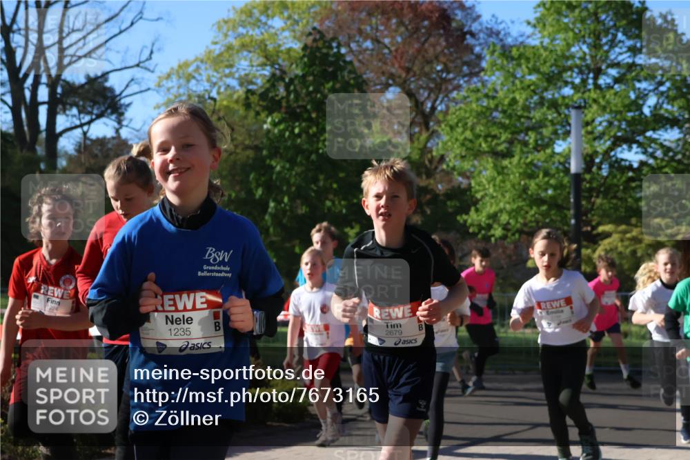 25.04.2025 - Das Zehntel Zöllner http://msf.ph/oto/7673165 26.04.2025 07:43:05 Laufen 1235, 2679 meine-sportfotos.de
