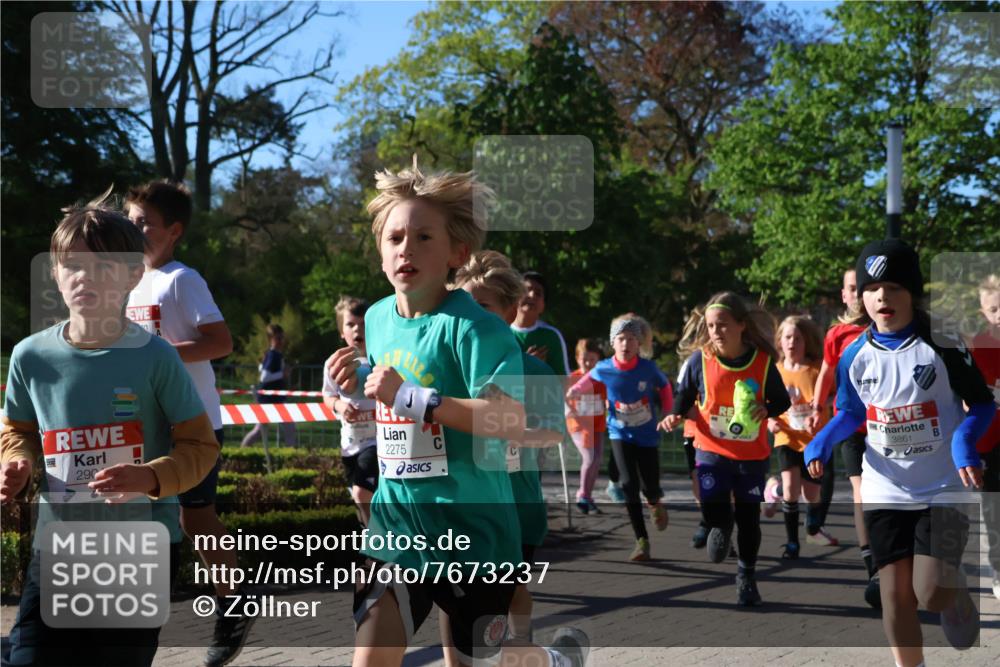 25.04.2025 - Das Zehntel Zöllner http://msf.ph/oto/7673237 26.04.2025 07:43:12 Laufen 290, 2275, 3861 meine-sportfotos.de