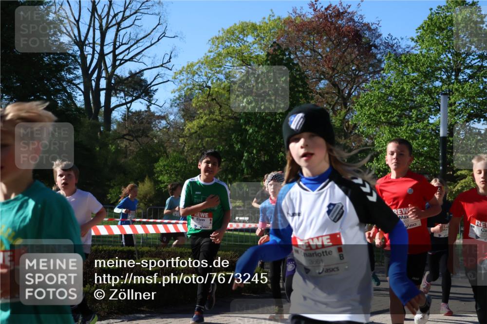 25.04.2025 - Das Zehntel Zöllner http://msf.ph/oto/7673245 26.04.2025 07:43:13 Laufen 3861, 802 meine-sportfotos.de