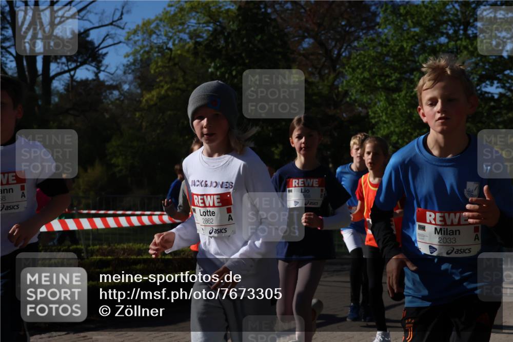 25.04.2025 - Das Zehntel Zöllner http://msf.ph/oto/7673305 26.04.2025 07:43:18 Laufen 58, 2862, 1088, 2003, 2033 meine-sportfotos.de
