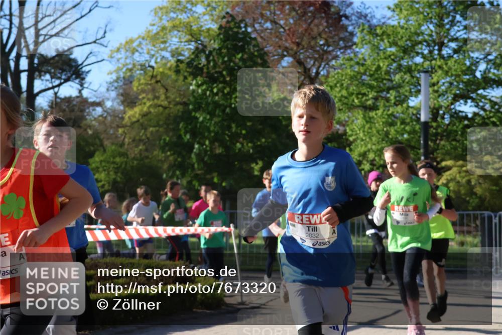 25.04.2025 - Das Zehntel Zöllner http://msf.ph/oto/7673320 26.04.2025 07:43:19 Laufen 2032 meine-sportfotos.de