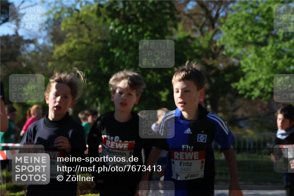 25.04.2025 - Das Zehntel Zöllner http://msf.ph/oto/7673413 26.04.2025 07:43:31 Laufen 2372, 0, 2462, 2460 meine-sportfotos.de