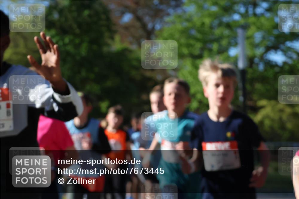 25.04.2025 - Das Zehntel Zöllner http://msf.ph/oto/7673445 26.04.2025 07:43:35 Laufen  meine-sportfotos.de