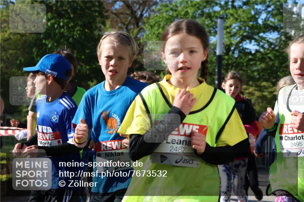 25.04.2025 - Das Zehntel Zöllner http://msf.ph/oto/7673532 26.04.2025 07:43:46 Laufen 2318, 2487, 2495 meine-sportfotos.de