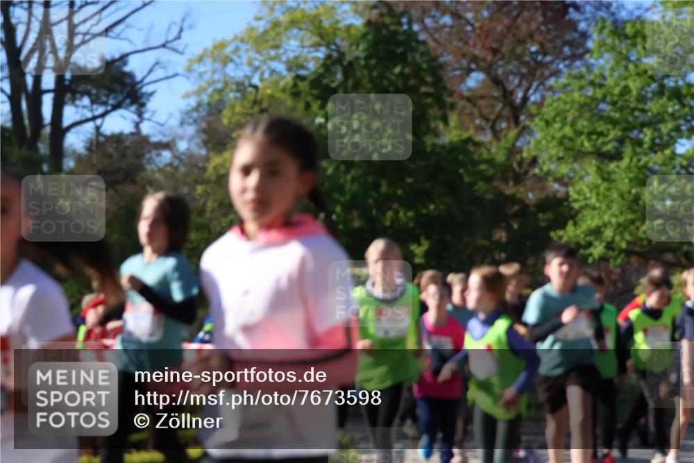 25.04.2025 - Das Zehntel Zöllner http://msf.ph/oto/7673598 26.04.2025 07:43:53 Laufen  meine-sportfotos.de