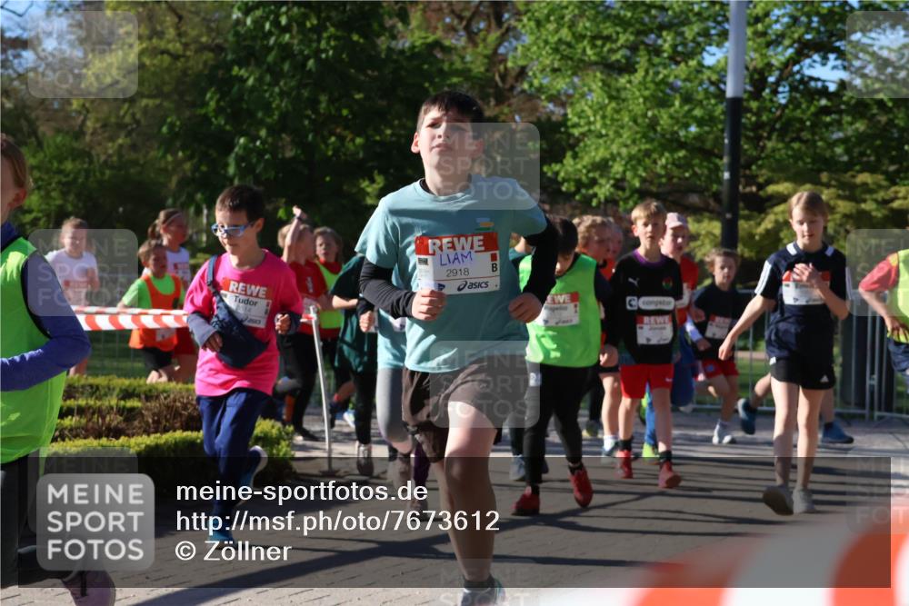 25.04.2025 - Das Zehntel Zöllner http://msf.ph/oto/7673612 26.04.2025 07:43:54 Laufen 8514, 2918 meine-sportfotos.de