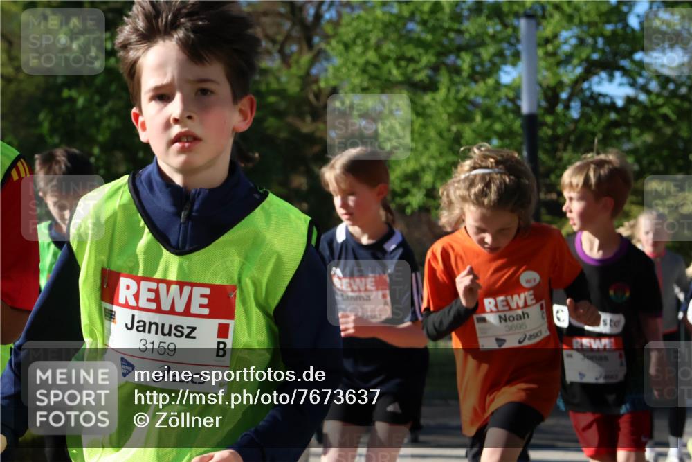 25.04.2025 - Das Zehntel Zöllner http://msf.ph/oto/7673637 26.04.2025 07:43:57 Laufen 3159, 3695 meine-sportfotos.de