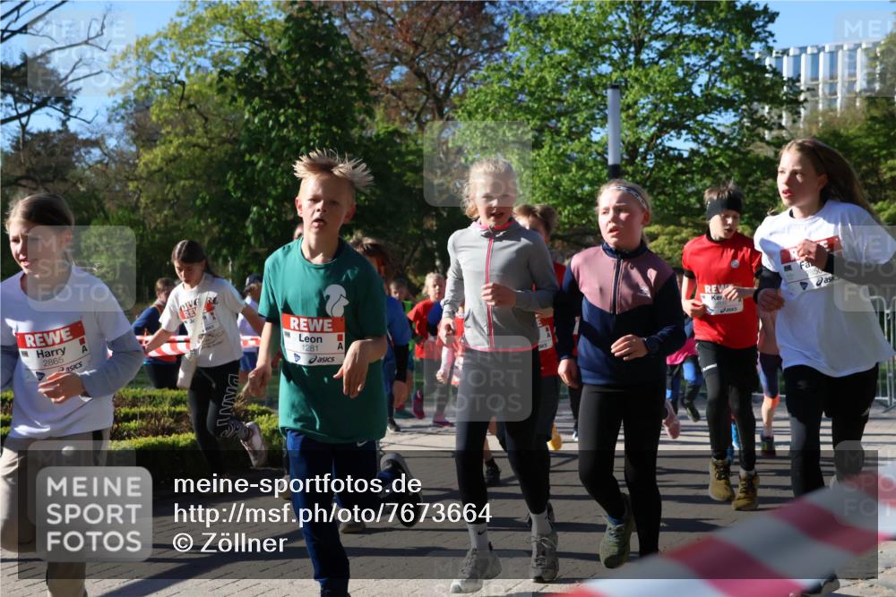25.04.2025 - Das Zehntel Zöllner http://msf.ph/oto/7673664 26.04.2025 07:44:00 Laufen 2865, 1281, 2850 meine-sportfotos.de