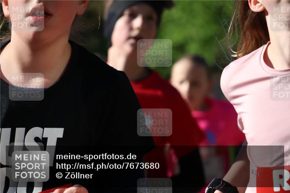 25.04.2025 - Das Zehntel Zöllner http://msf.ph/oto/7673680 26.04.2025 07:44:03 Laufen  meine-sportfotos.de