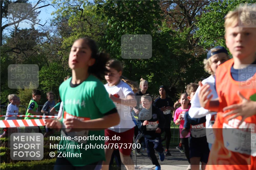 25.04.2025 - Das Zehntel Zöllner http://msf.ph/oto/7673700 26.04.2025 07:44:05 Laufen  meine-sportfotos.de