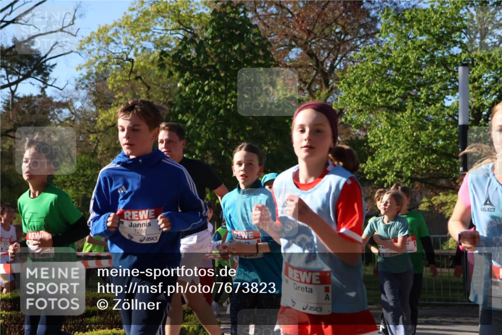 25.04.2025 - Das Zehntel Zöllner http://msf.ph/oto/7673823 26.04.2025 07:44:21 Laufen 1256, 3100 meine-sportfotos.de
