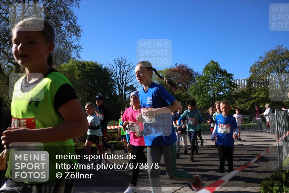 25.04.2025 - Das Zehntel Zöllner http://msf.ph/oto/7673878 26.04.2025 07:44:29 Laufen  meine-sportfotos.de