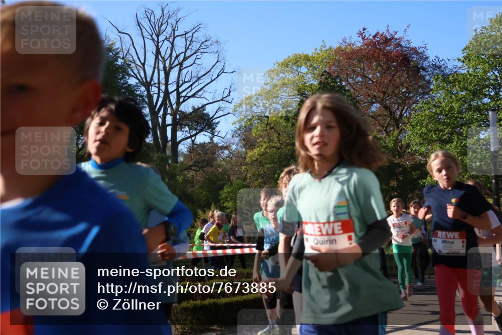 25.04.2025 - Das Zehntel Zöllner http://msf.ph/oto/7673885 26.04.2025 07:44:30 Laufen  meine-sportfotos.de