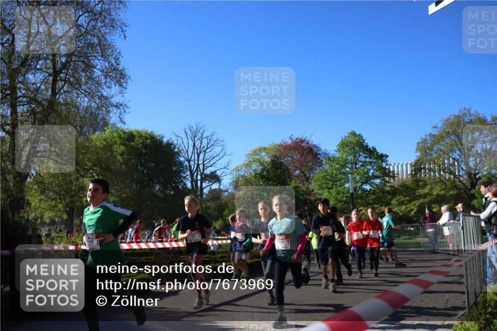 25.04.2025 - Das Zehntel Zöllner http://msf.ph/oto/7673969 26.04.2025 07:44:43 Laufen  meine-sportfotos.de
