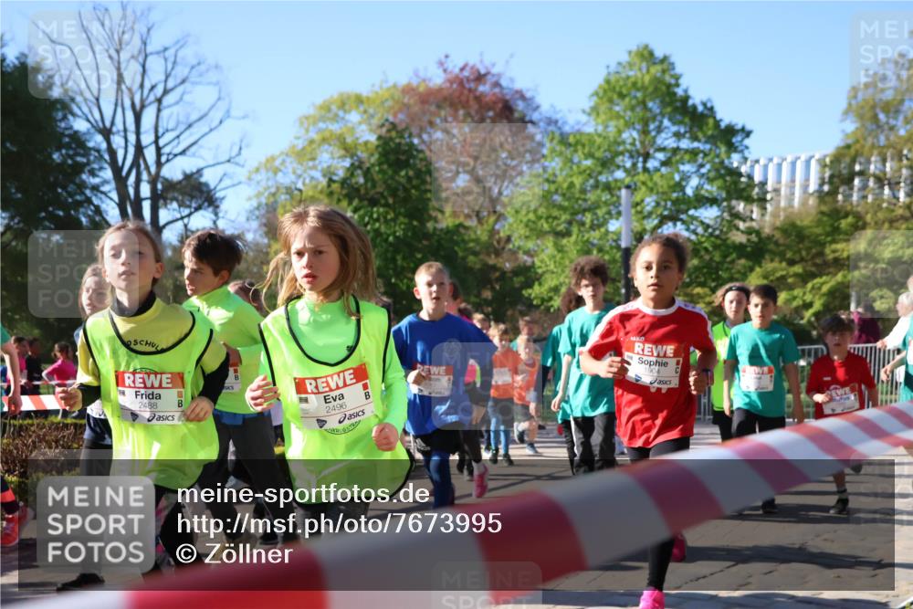 25.04.2025 - Das Zehntel Zöllner http://msf.ph/oto/7673995 26.04.2025 07:44:46 Laufen 2488, 2496, 1904 meine-sportfotos.de