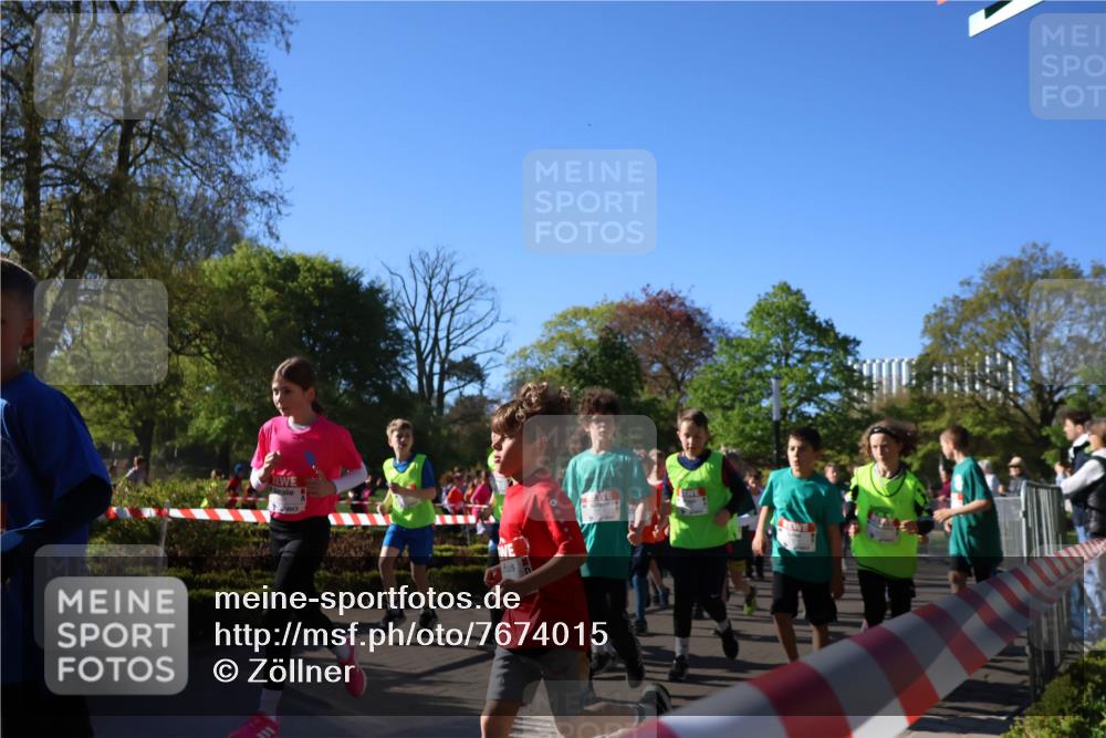 25.04.2025 - Das Zehntel Zöllner http://msf.ph/oto/7674015 26.04.2025 07:44:48 Laufen  meine-sportfotos.de