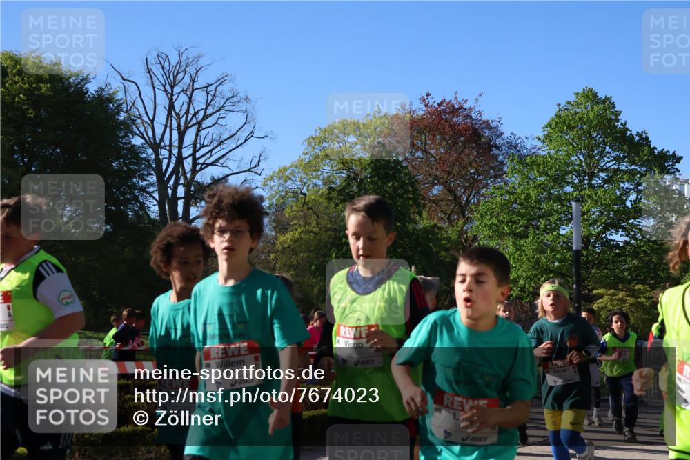 25.04.2025 - Das Zehntel Zöllner http://msf.ph/oto/7674023 26.04.2025 07:44:48 Laufen 1617, 1619, 5 meine-sportfotos.de
