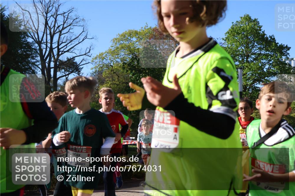 25.04.2025 - Das Zehntel Zöllner http://msf.ph/oto/7674031 26.04.2025 07:44:49 Laufen 3107, 2396, 12 meine-sportfotos.de