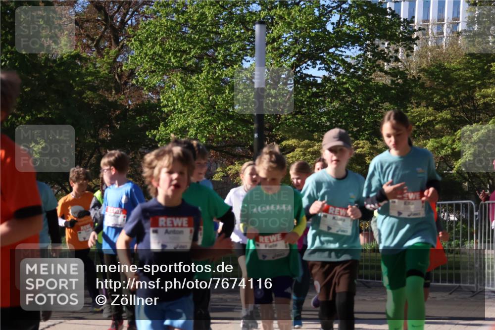 25.04.2025 - Das Zehntel Zöllner http://msf.ph/oto/7674116 26.04.2025 07:45:02 Laufen  meine-sportfotos.de