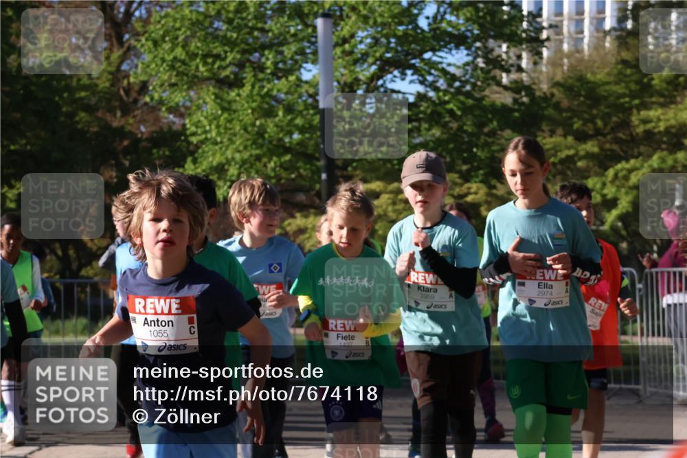 25.04.2025 - Das Zehntel Zöllner http://msf.ph/oto/7674118 26.04.2025 07:45:02 Laufen 1055, 1437, 2959, 2974 meine-sportfotos.de