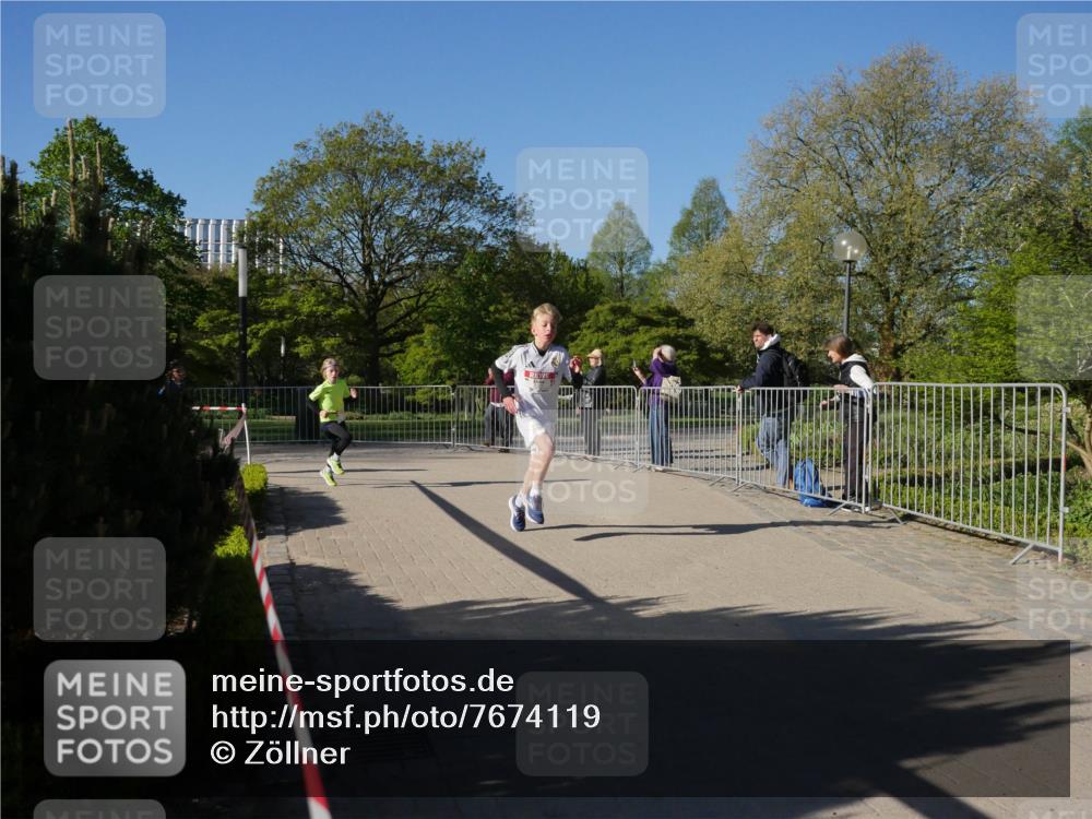 25.04.2025 - Das Zehntel Zöllner http://msf.ph/oto/7674119 26.04.2025 08:40:13 Laufen  meine-sportfotos.de