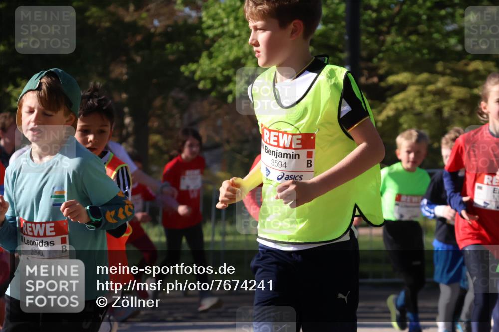 25.04.2025 - Das Zehntel Zöllner http://msf.ph/oto/7674241 26.04.2025 07:45:17 Laufen 2890, 3594 meine-sportfotos.de