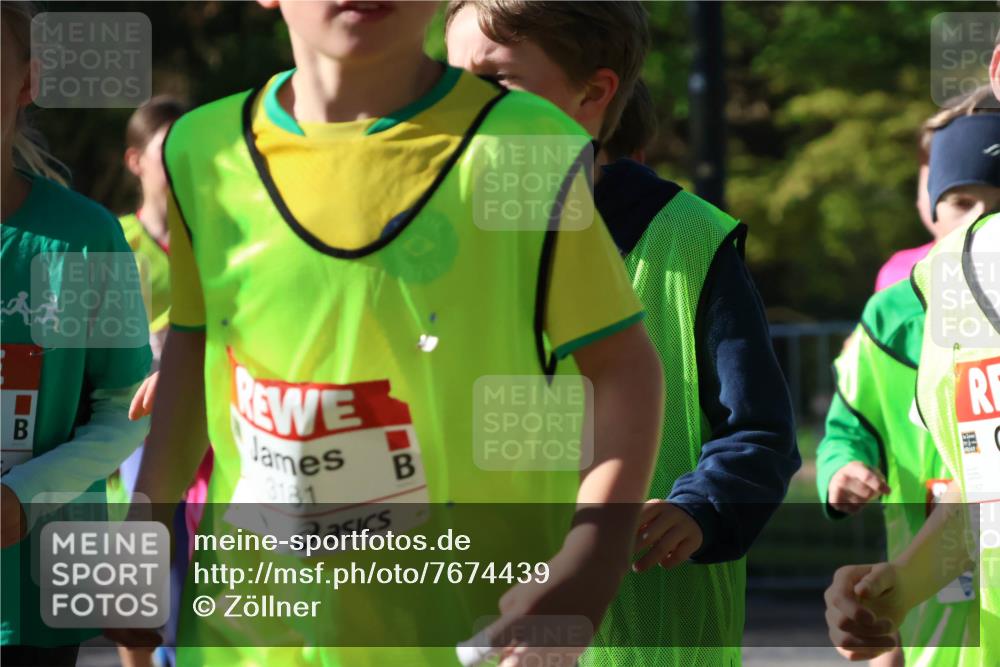 25.04.2025 - Das Zehntel Zöllner http://msf.ph/oto/7674439 26.04.2025 07:45:37 Laufen 3181 meine-sportfotos.de