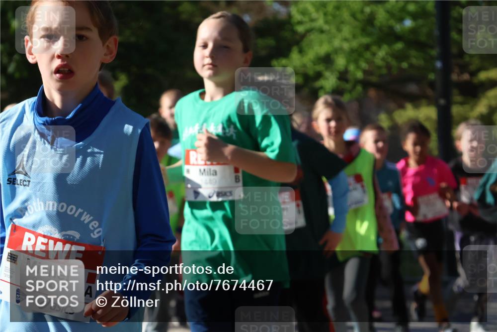 25.04.2025 - Das Zehntel Zöllner http://msf.ph/oto/7674467 26.04.2025 07:45:41 Laufen 3109, 3109, 449 meine-sportfotos.de