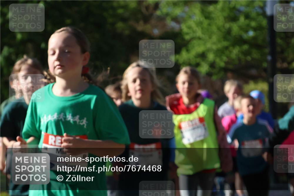 25.04.2025 - Das Zehntel Zöllner http://msf.ph/oto/7674468 26.04.2025 07:45:42 Laufen 1449 meine-sportfotos.de