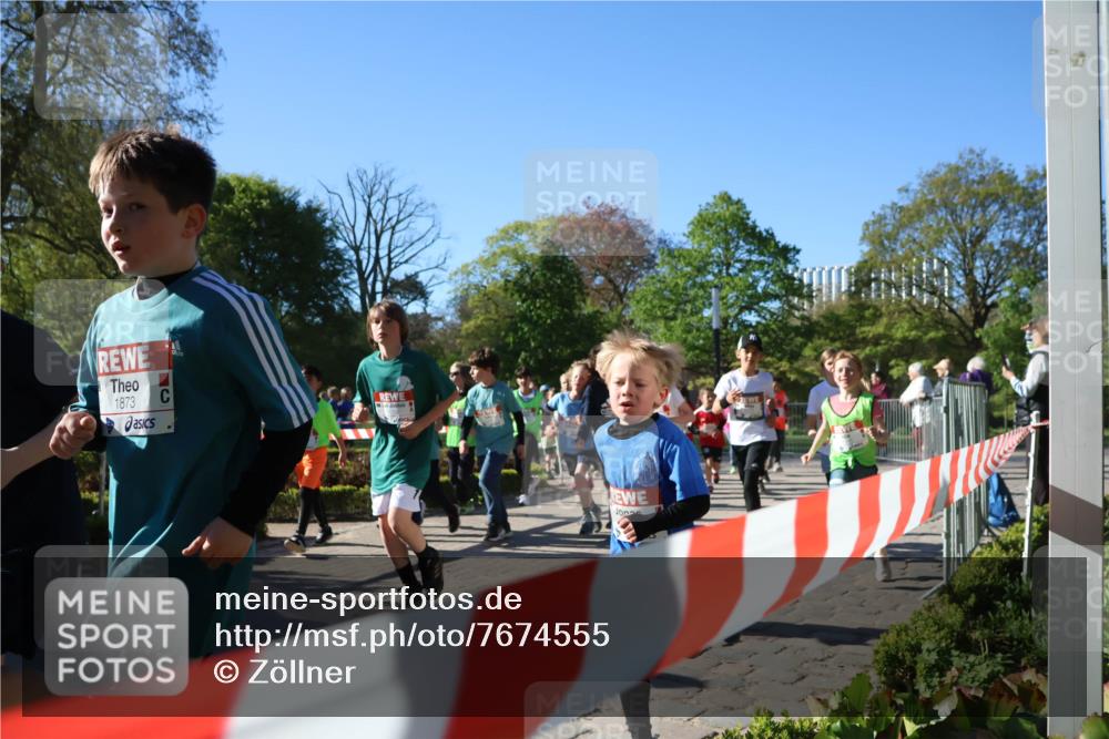 25.04.2025 - Das Zehntel Zöllner http://msf.ph/oto/7674555 26.04.2025 07:45:48 Laufen 1873 meine-sportfotos.de