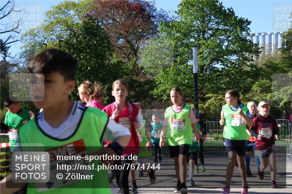 25.04.2025 - Das Zehntel Zöllner http://msf.ph/oto/7674744 26.04.2025 07:46:05 Laufen 1491, 3501 meine-sportfotos.de