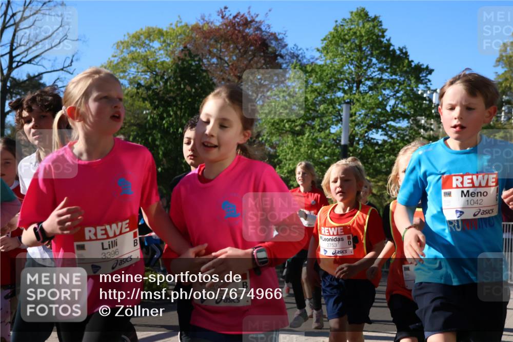 25.04.2025 - Das Zehntel Zöllner http://msf.ph/oto/7674966 26.04.2025 07:46:27 Laufen 3396, 18, 2753, 1042 meine-sportfotos.de