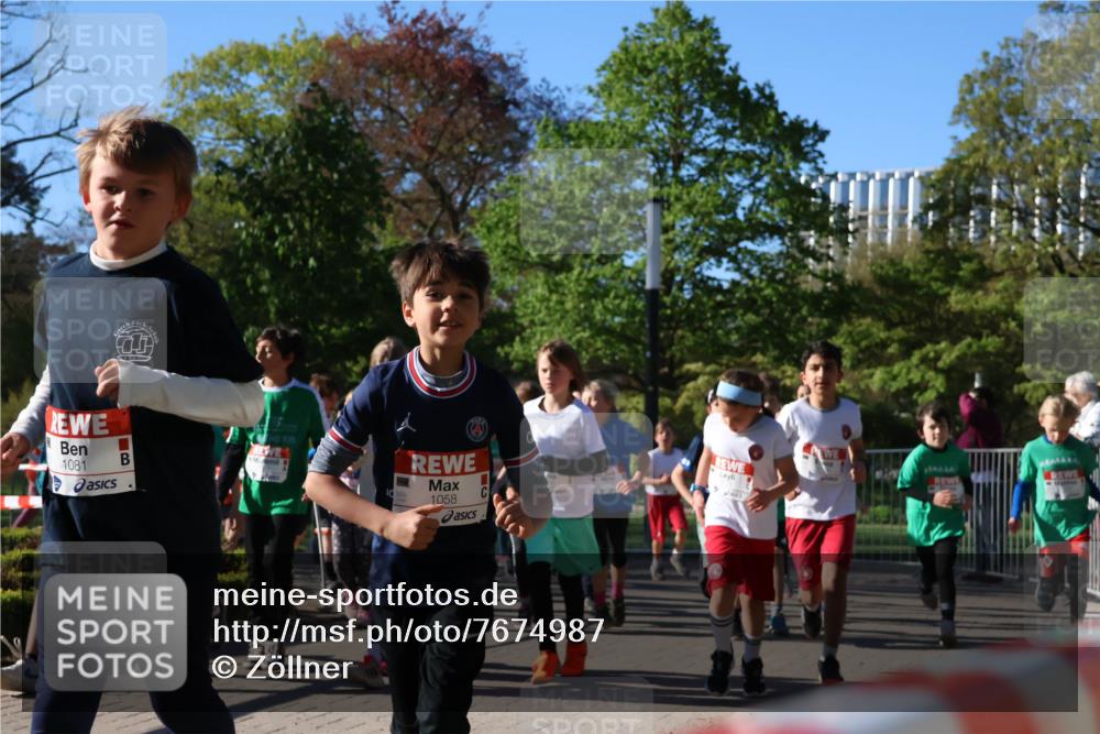 25.04.2025 - Das Zehntel Zöllner http://msf.ph/oto/7674987 26.04.2025 07:46:29 Laufen 1081, 1058, 3414 meine-sportfotos.de