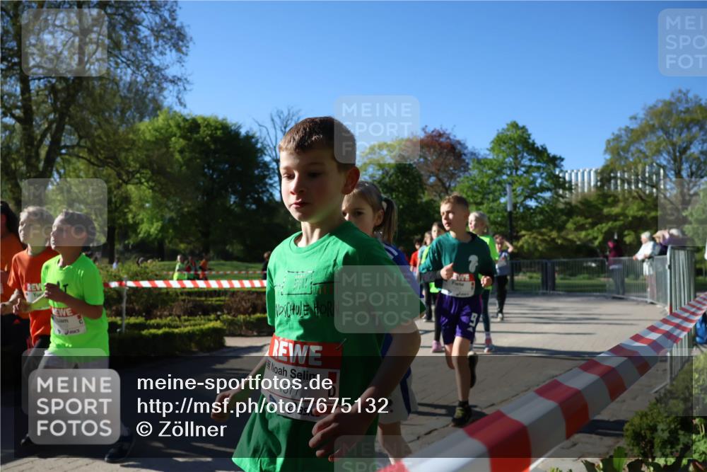 25.04.2025 - Das Zehntel Zöllner http://msf.ph/oto/7675132 26.04.2025 07:46:43 Laufen 1577 meine-sportfotos.de