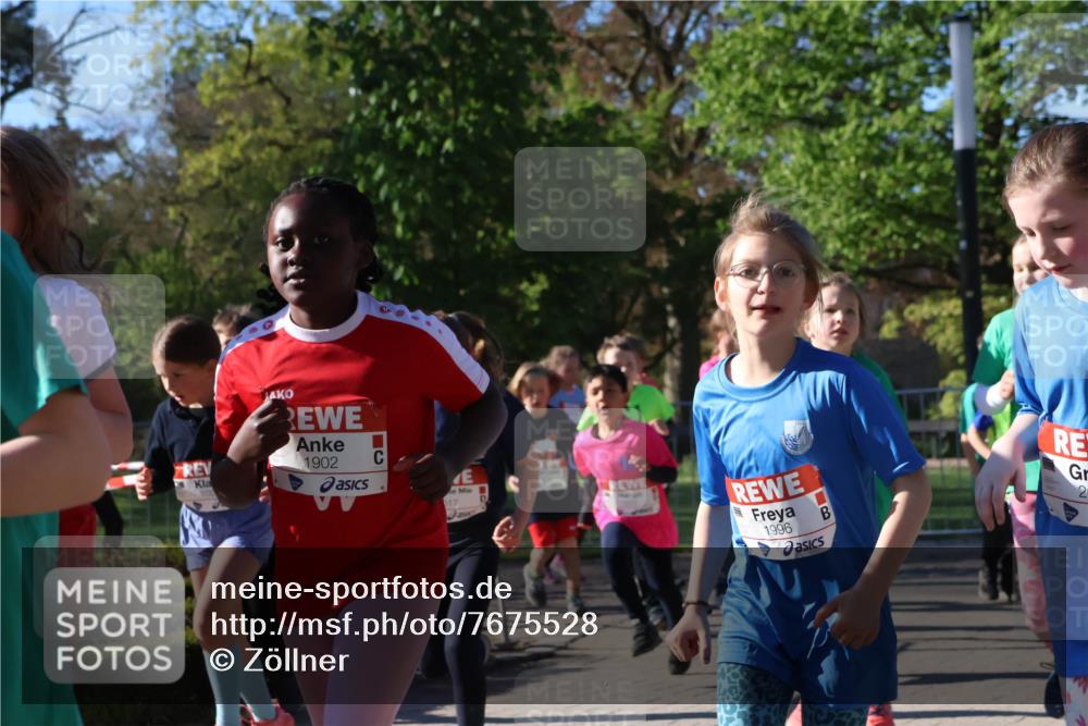 25.04.2025 - Das Zehntel Zöllner http://msf.ph/oto/7675528 26.04.2025 07:47:13 Laufen 1902, 017, 1996, 20 meine-sportfotos.de