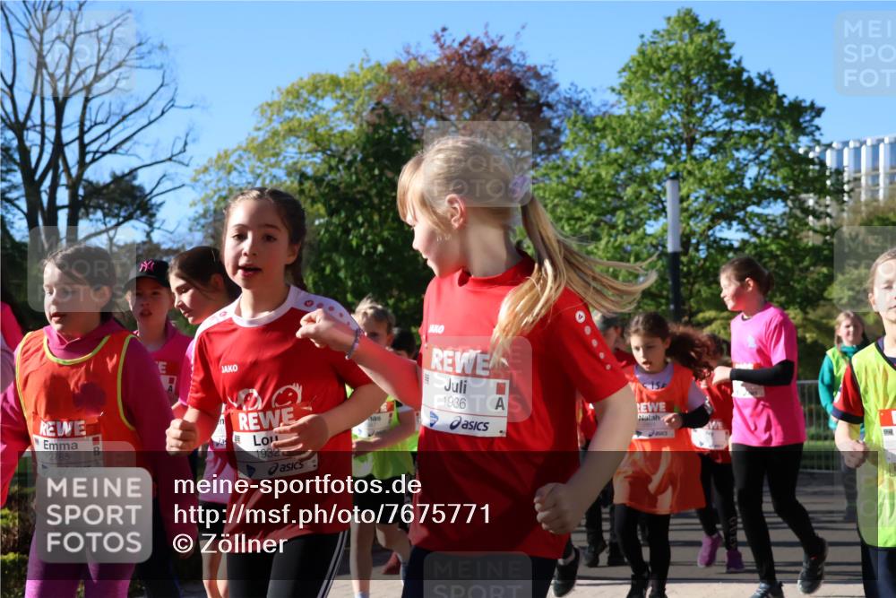 25.04.2025 - Das Zehntel Zöllner http://msf.ph/oto/7675771 26.04.2025 07:47:32 Laufen 2785, 1932, 1936 meine-sportfotos.de