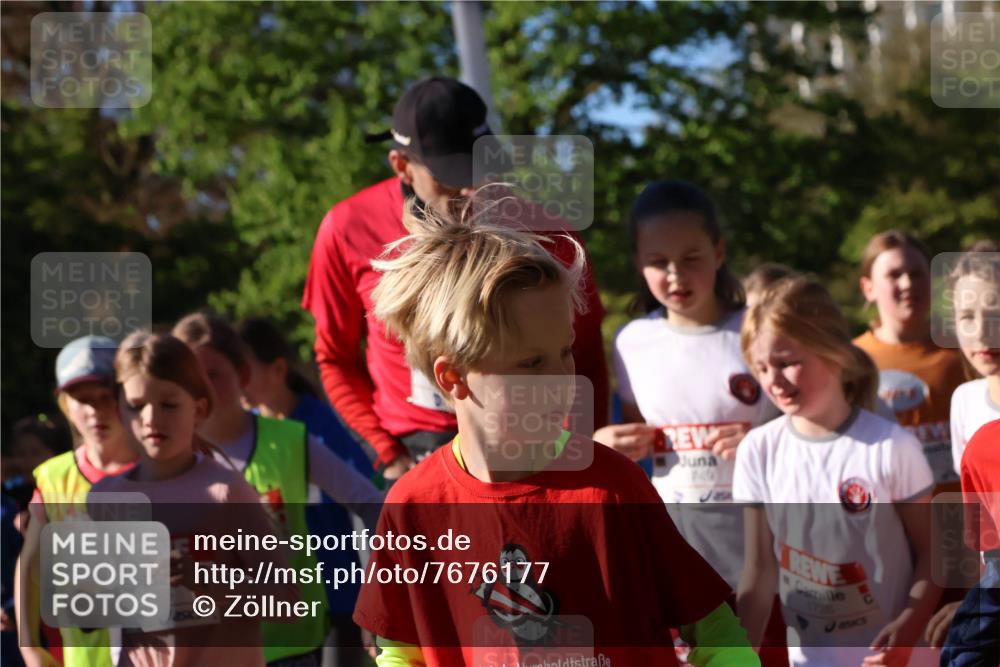 25.04.2025 - Das Zehntel Zöllner http://msf.ph/oto/7676177 26.04.2025 07:48:03 Laufen 2465, 1726 meine-sportfotos.de