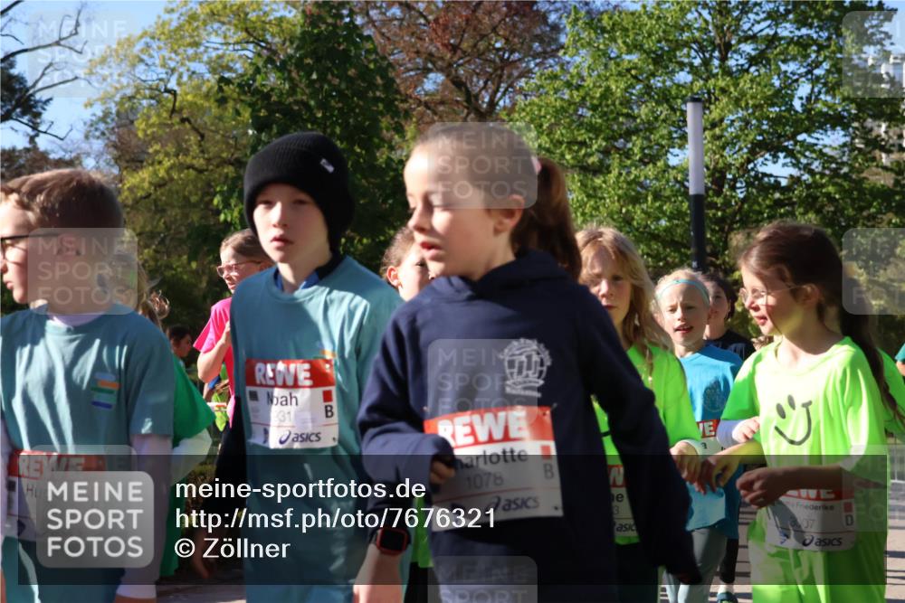 25.04.2025 - Das Zehntel Zöllner http://msf.ph/oto/7676321 26.04.2025 07:48:13 Laufen 2877, 931, 1078, 3, 3007 meine-sportfotos.de