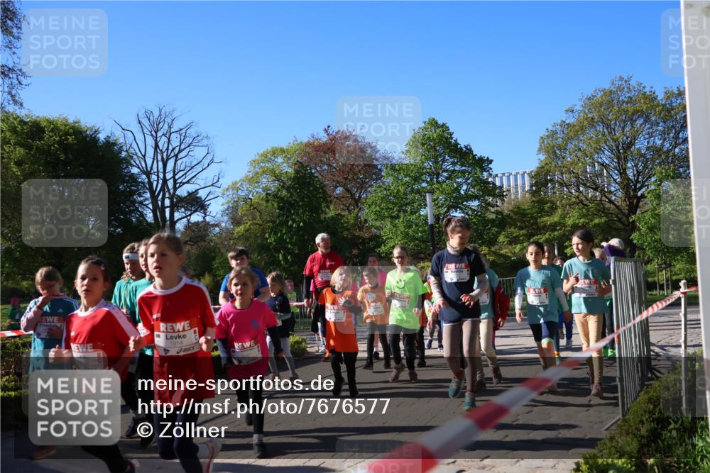 25.04.2025 - Das Zehntel Zöllner http://msf.ph/oto/7676577 26.04.2025 07:48:33 Laufen 1914 meine-sportfotos.de
